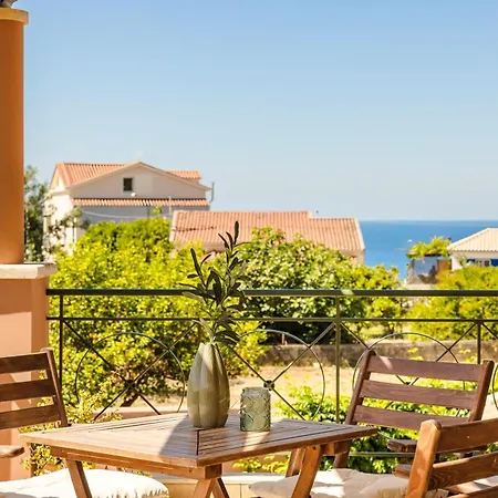 Willa Oleanna - Elena Svoronata