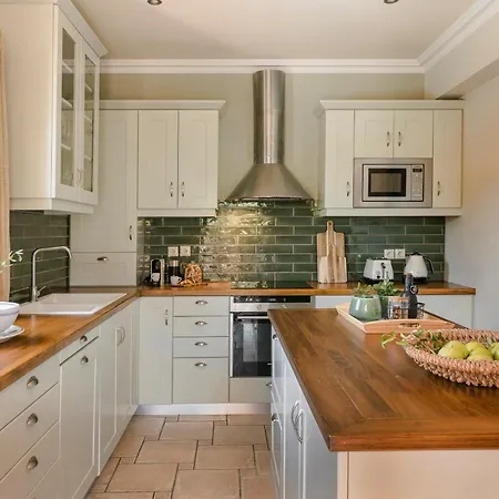 Oleanna - Elena * סבורונטה